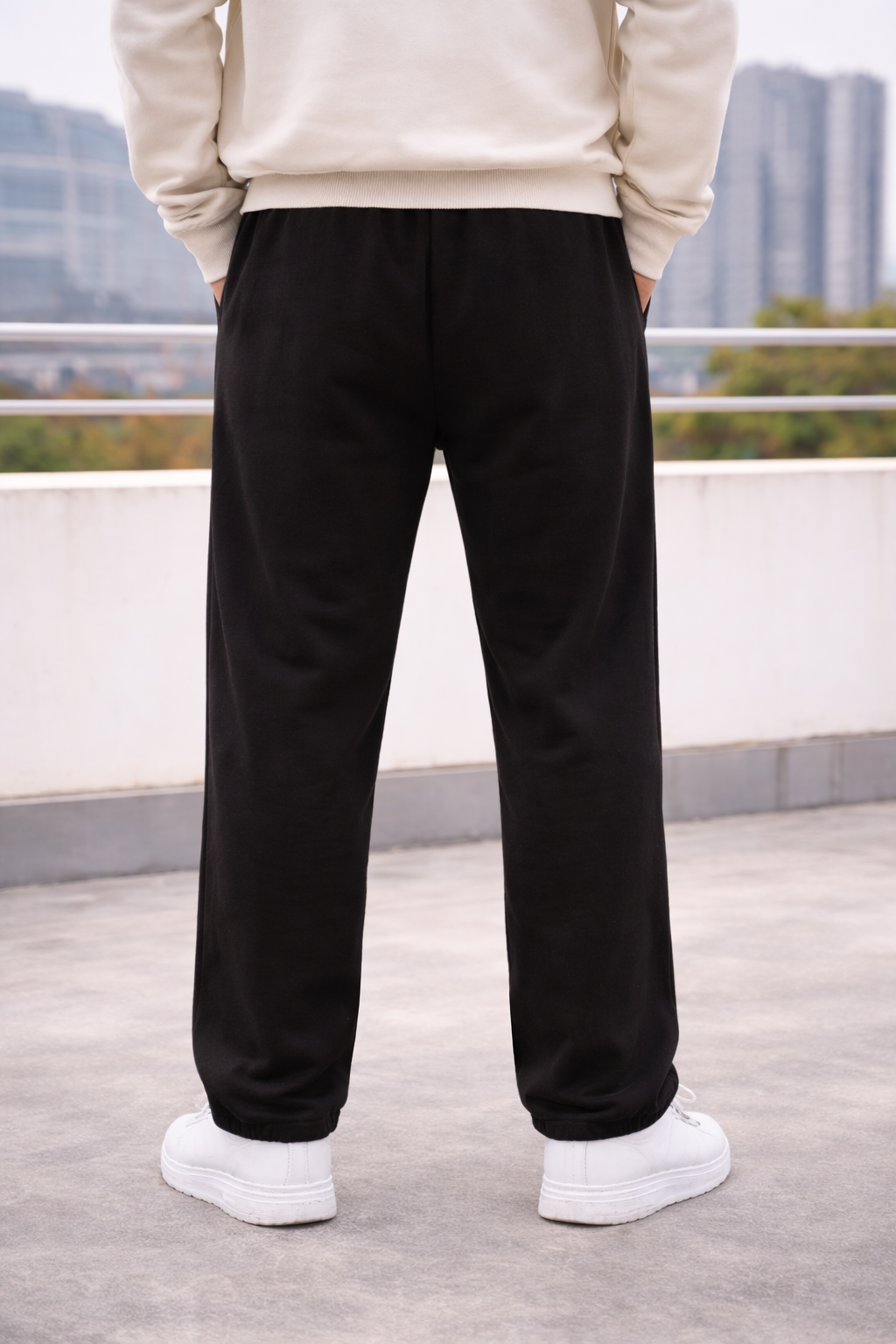 Straight Leg trouser Black
