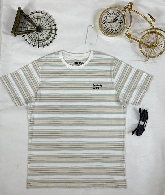 Men’s Reebok Striped T-Shirt – Laidback Style, Everyday Comfort